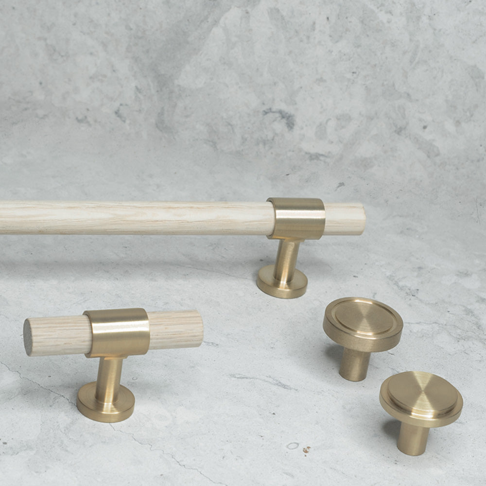 SIGNATURE 20 brass / oak luxury hardware collection by BRANDT Collective