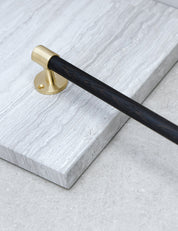 END 30 Tea towel bar 456 mm in Brushed Brass/Wenge. Luxury kitchen hardware made of solid brass by BRANDT Collective. 