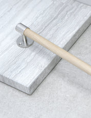 END 30 Tea towel bar 456 mm in Brushed Nickel/Oak. Luxury kitchen hardware made of solid brass by BRANDT Collective. 