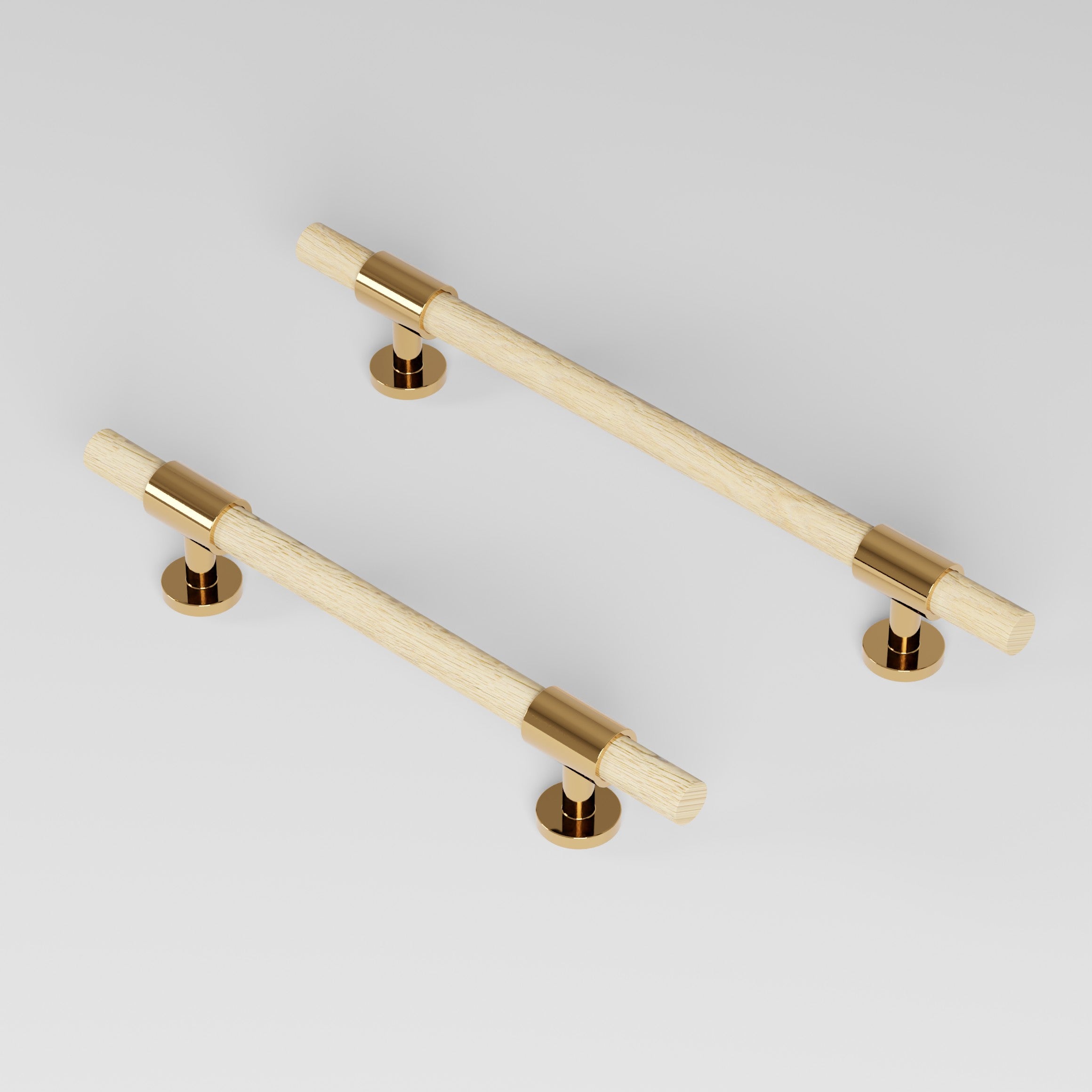 REFINED Pull bar 150 mm in polished brass and oak by BRANDT Collective luxury cabinet hardware