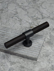 SIGNATURE 20 T-bar 113 mm in nearly black and wenge by BRANDT Collective luxury cabinet hardware