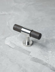 SIGNATURE 20 T-bar handle 60 mm in Brushed Nickel/Wenge. Luxury kitchen hardware made of solid brass by BRANDT Collective. 