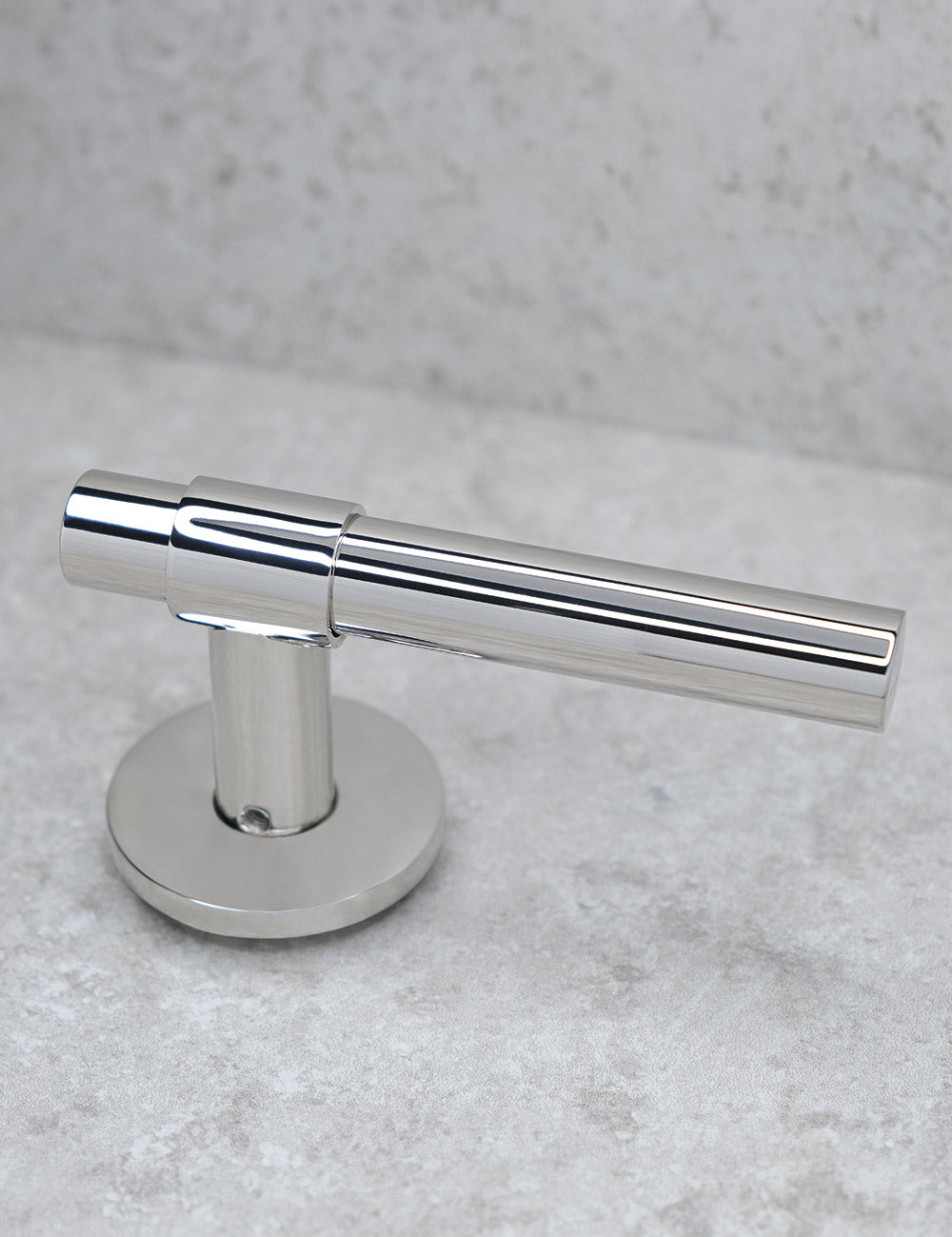 SIGNATURE door handle in Polished Nickel/Polished Nickel. Modern door hardware made of solid brass by BRANDT Collective.