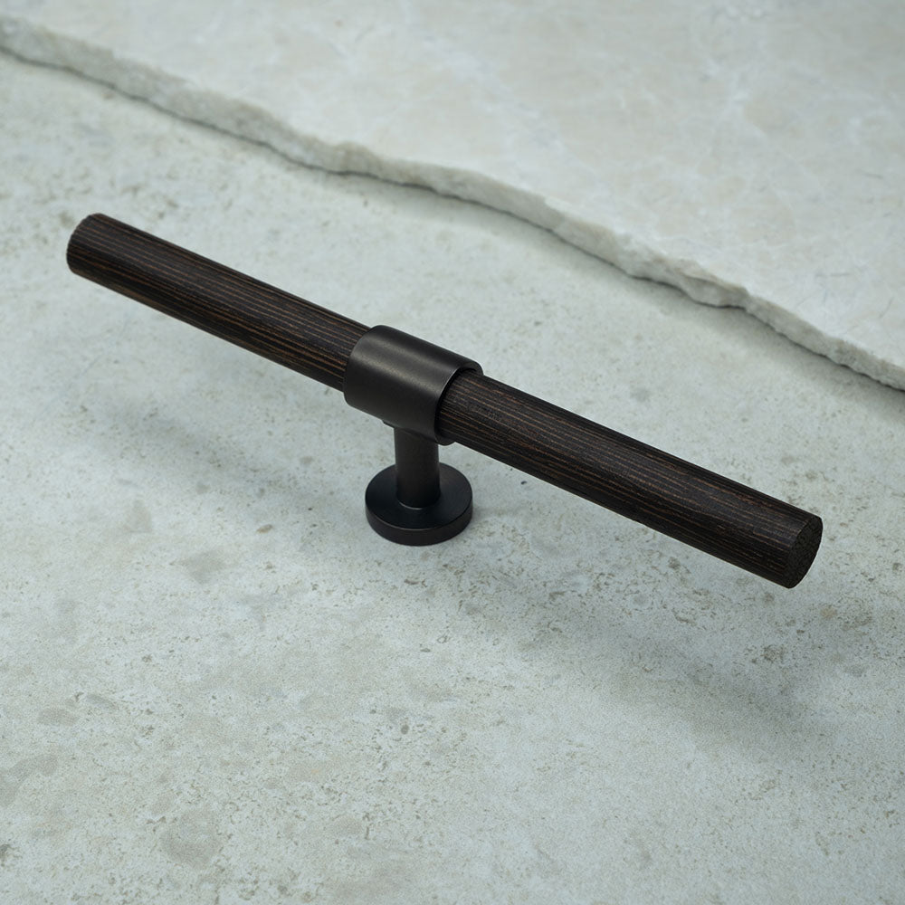 SIGNATURE 20 T-bar handle 188 mm in Burnished Brass/Wenge. Luxury cabinet hardware made of solid brass by BRANDT Collective. 