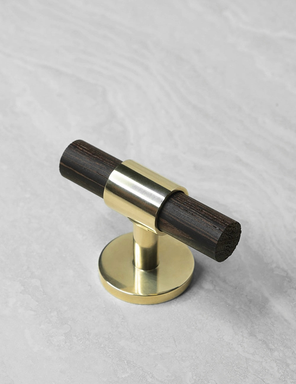 Wenge. Luxury kitchen hardware made of solid brass by BRANDT Collective.