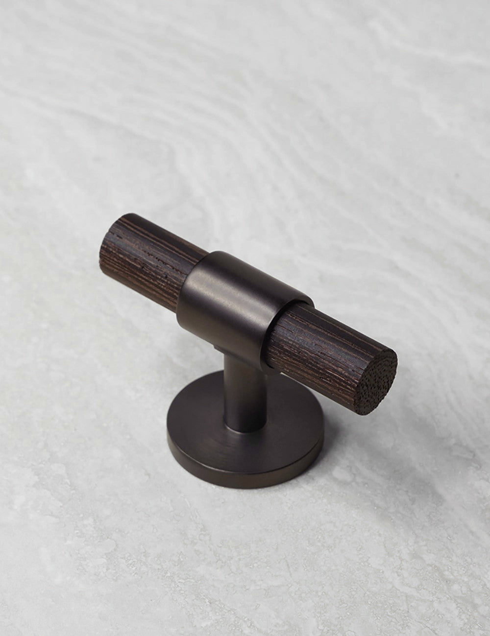 Wenge. Luxury kitchen hardware made of solid brass by BRANDT Collective.